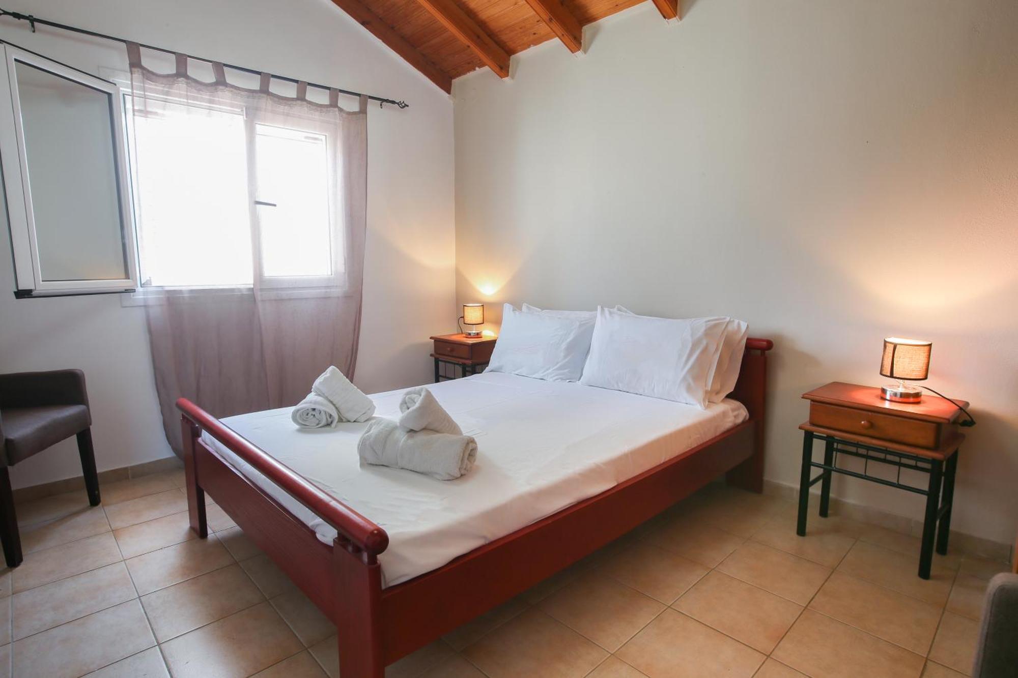 S&C Kosmos Beach Resort Roda  Bagian luar foto