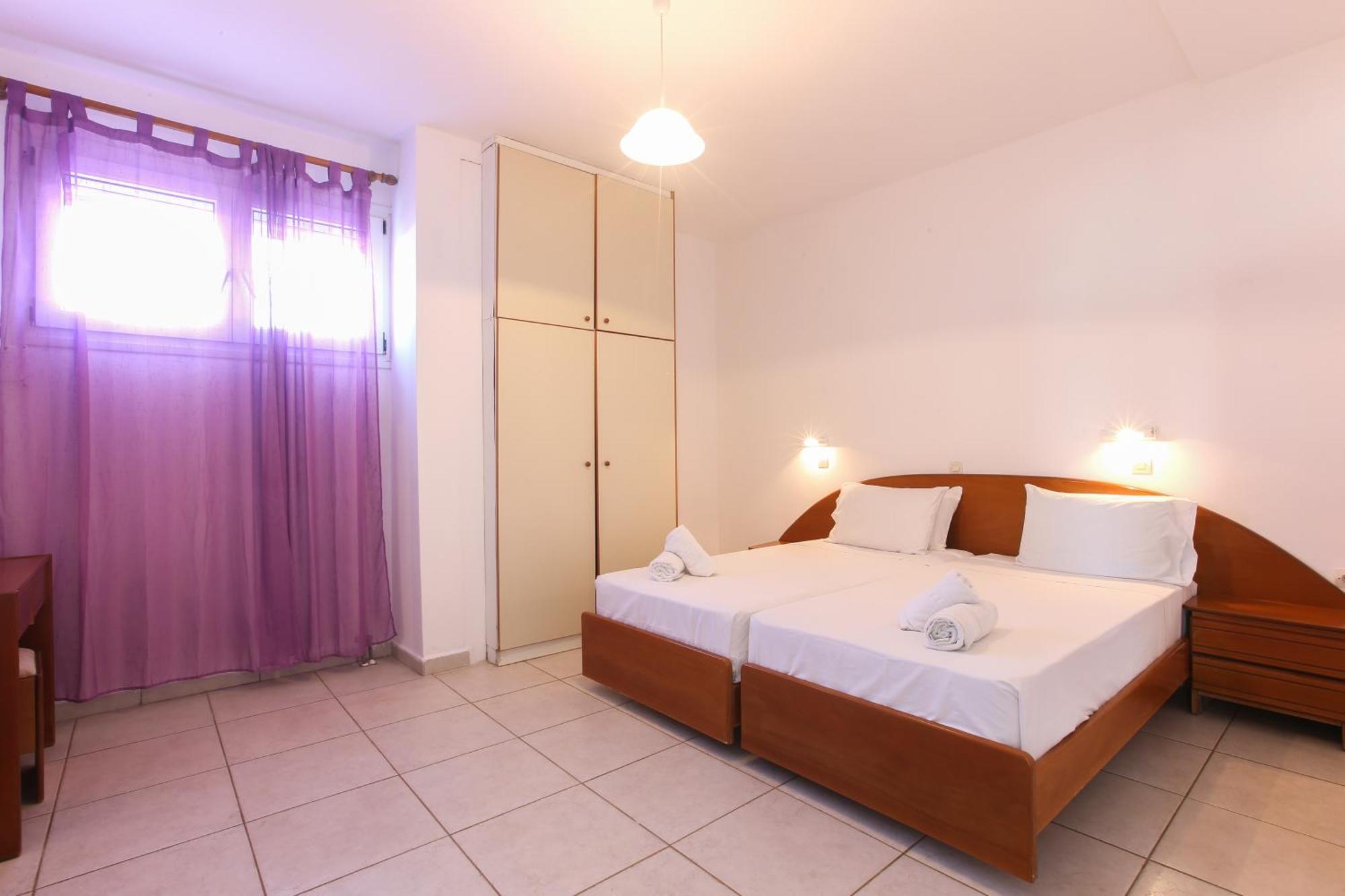 S&C Kosmos Beach Resort Roda  Bagian luar foto