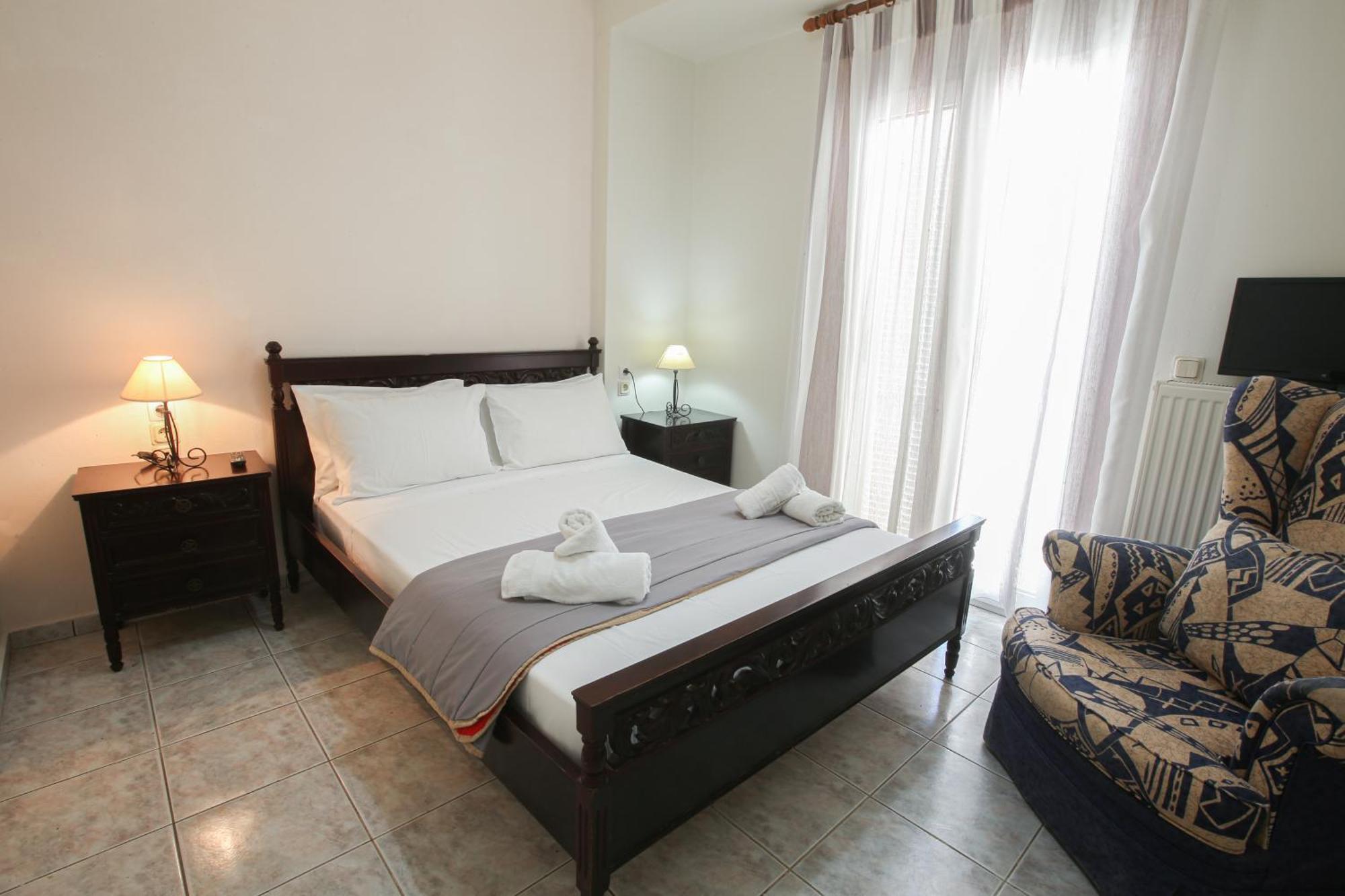 S&C Kosmos Beach Resort Roda  Bagian luar foto