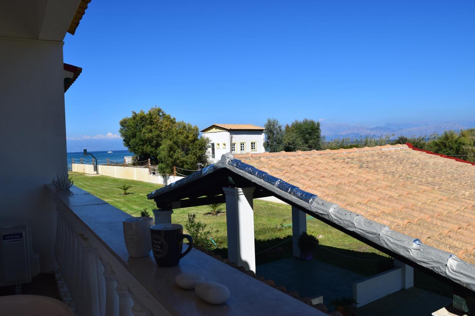 S&C Kosmos Beach Resort Roda  Ruang foto